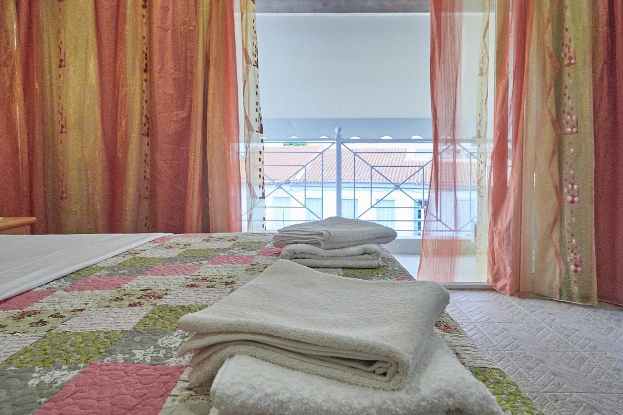 Alexis'S House Apartment Pylos Exterior photo